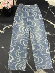 Chanel's new petal-patterned straight-leg jeans-4973  