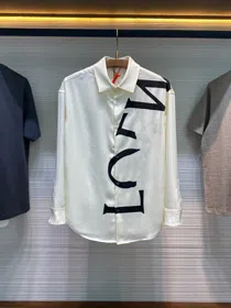 Loewe new shirt with large letter logo on the chest-5486  