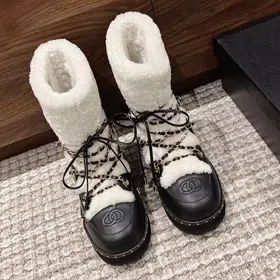 Chanel shearling-lined mid-calf snow boots with laces-5773  