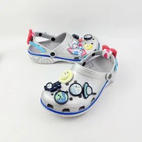 Crocs new astronaut-themed collaboration non-slip clogs-5971  